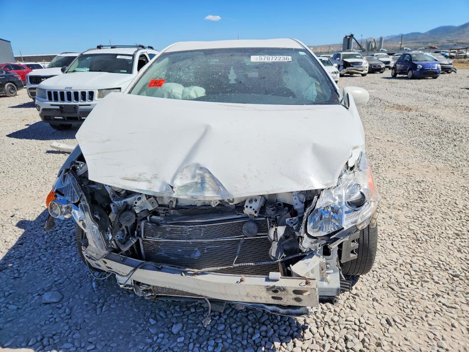 2014 Toyota Prius two