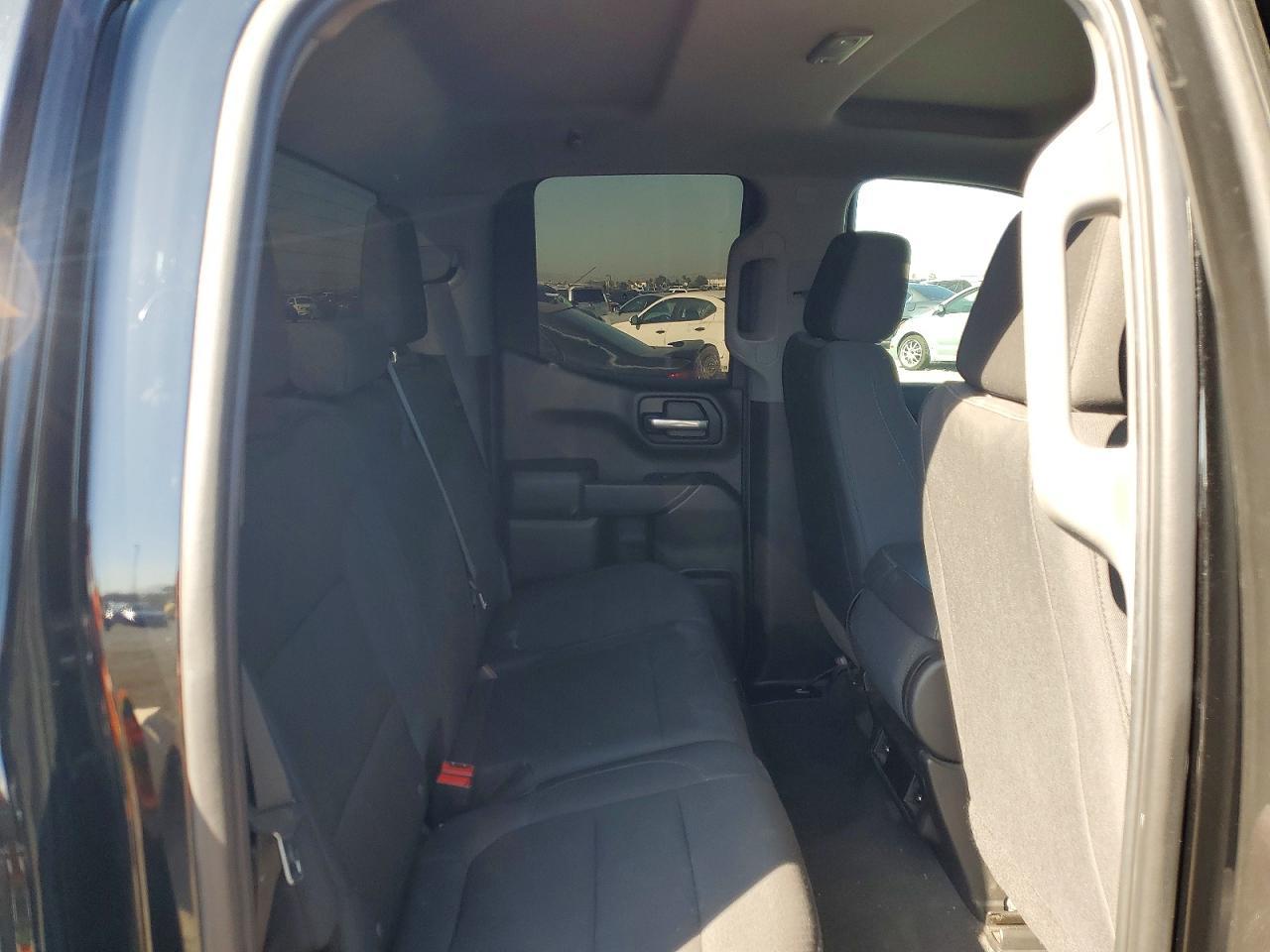 2021 Chevrolet Silverado C1500 Custom