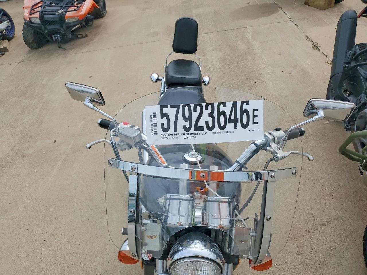 2001 Honda VF750 C