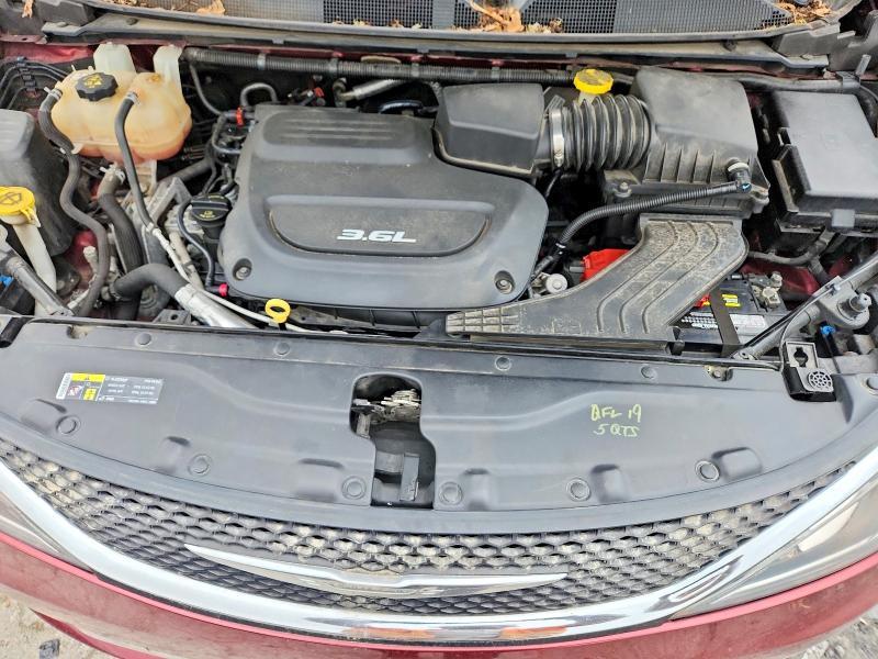 2017 Chrysler Pacifica Touring l Plus