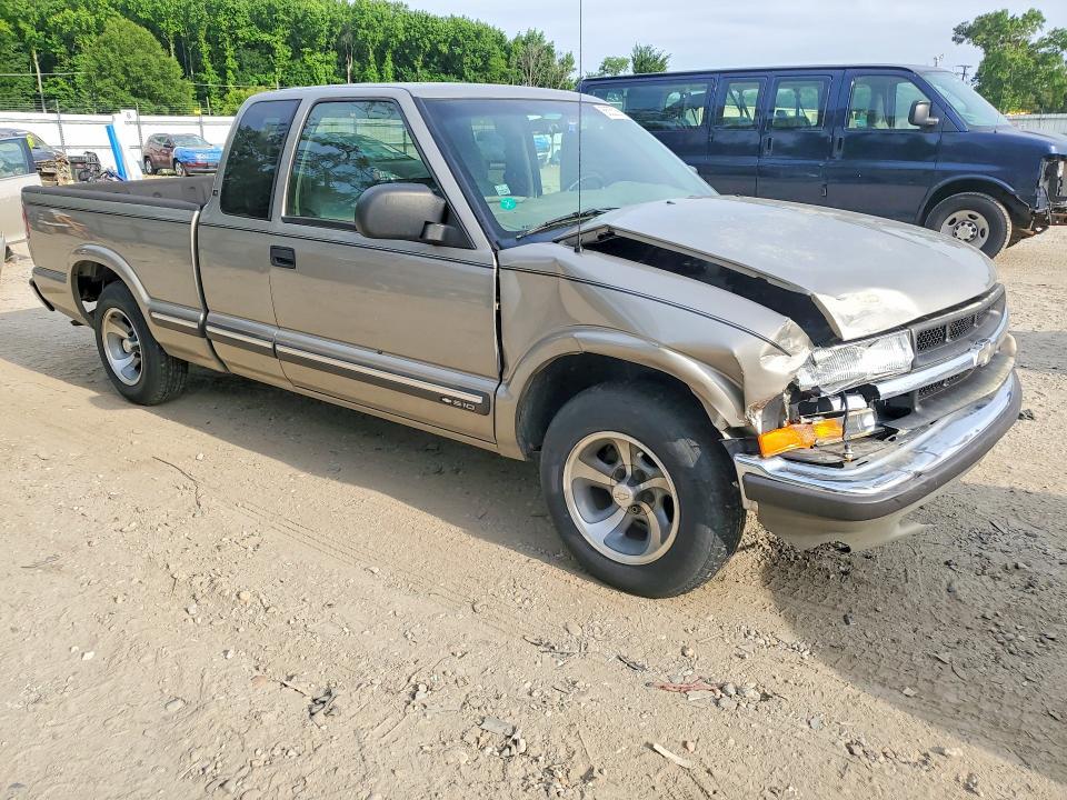 2003 Chevrolet S Truck S10