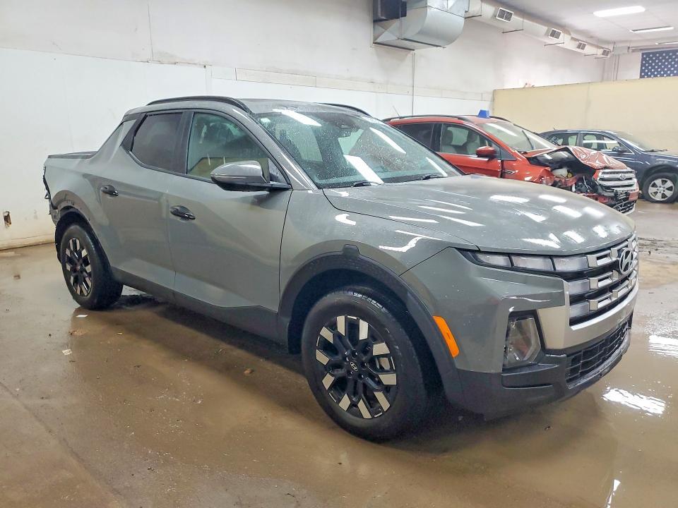 2025 Hyundai Santa Cruz SEL Activity