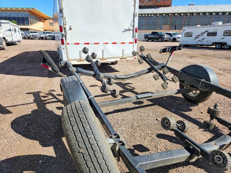 2004 Shoreland'r Boat Trailer