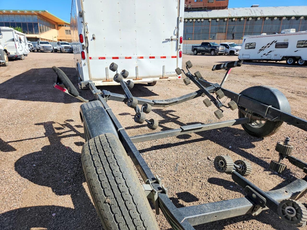 2004 Shoreland'r Boat Trailer