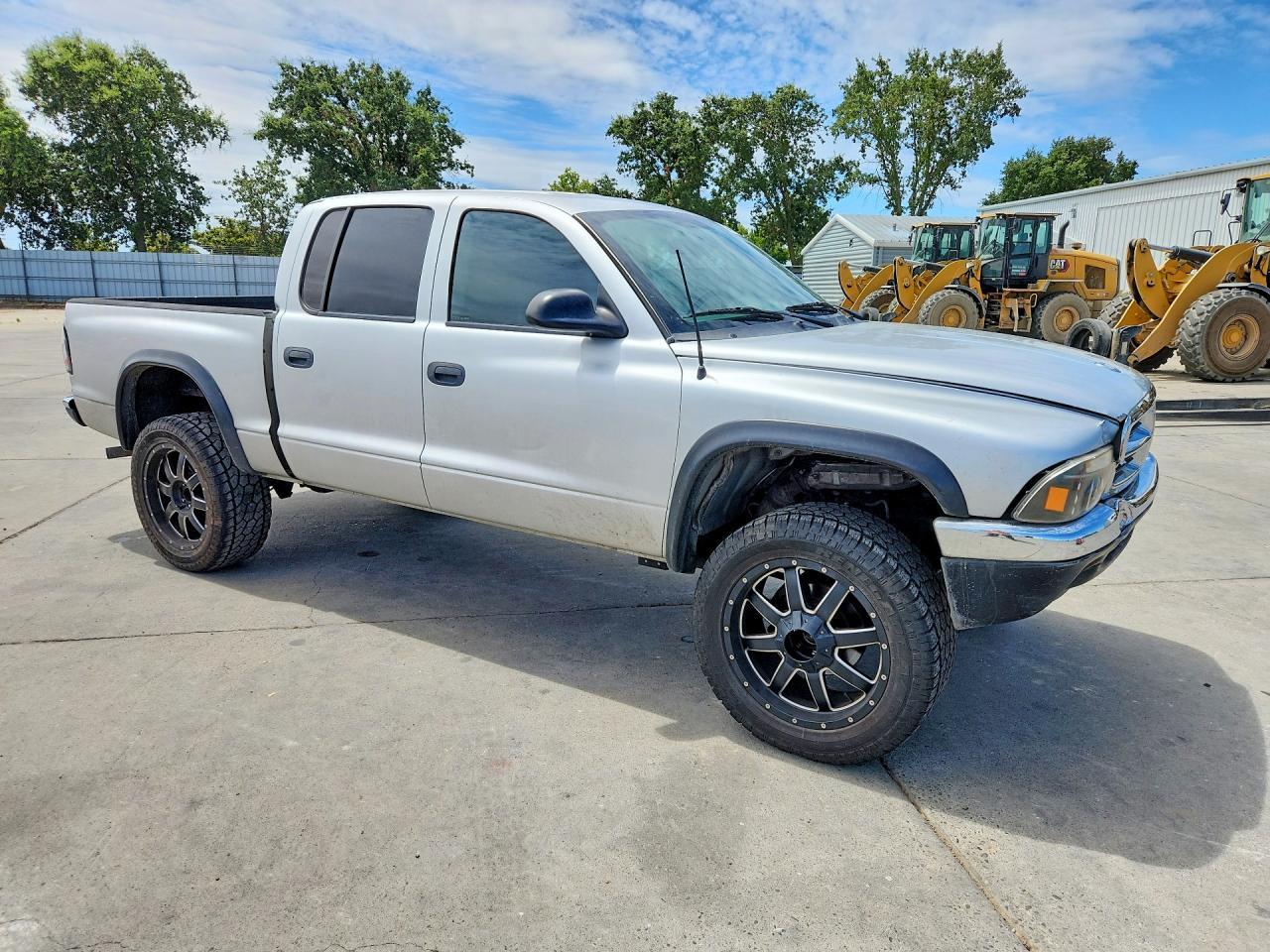 2004 Dodge Dakota Quad SLT