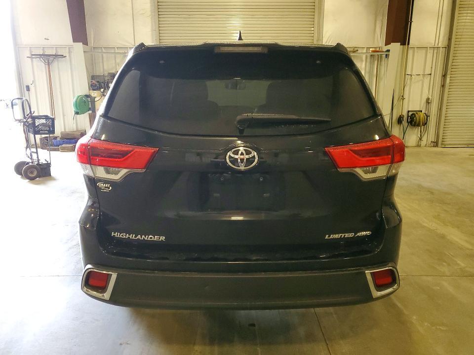2018 Toyota Highlander Limited