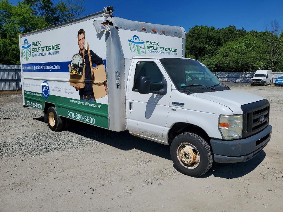 2010 Ford E350 BOX Truck