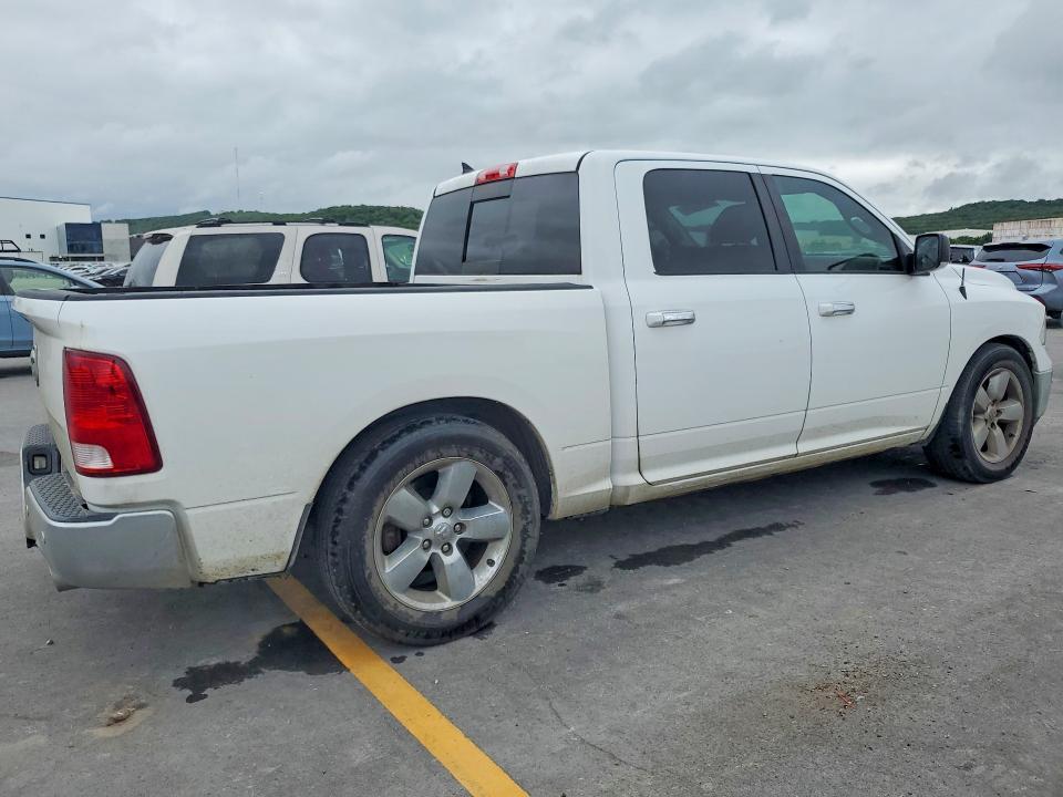 2016 Dodge RAM 1500 SLT