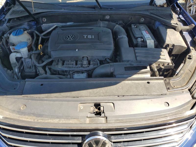 2016 Volkswagen Passat sel