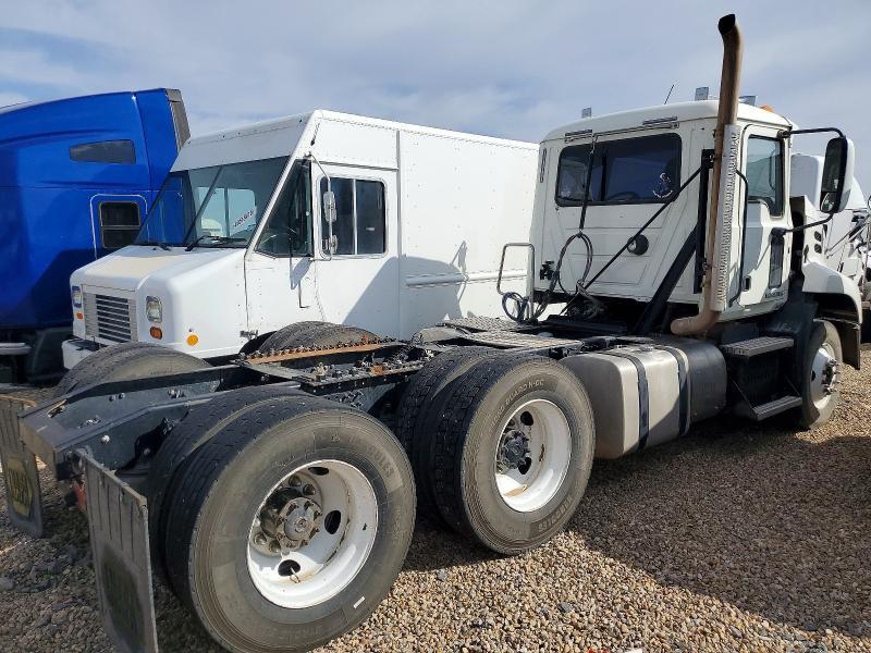 2012 Mack CXU613 Truck Cab AND Chassis