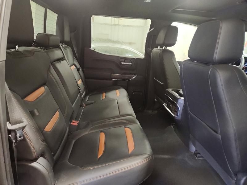 2022 GMC Sierra Limited K1500 AT4