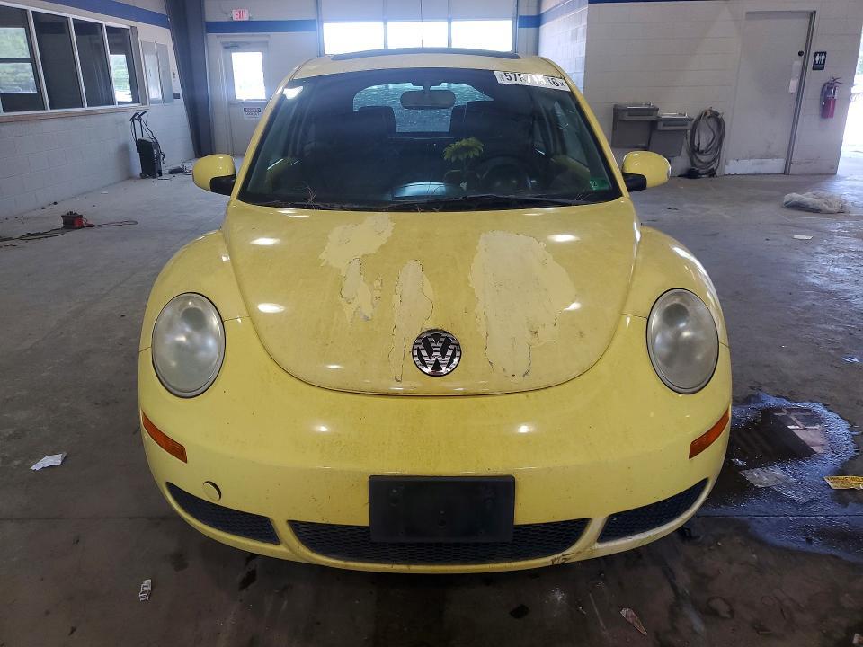 2006 Volkswagen New Beetle tdi Option Package 1