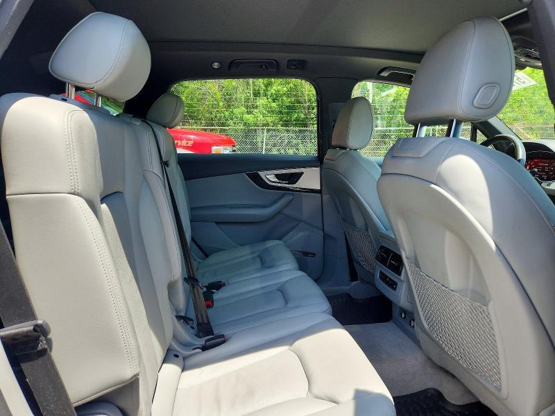 2019 Audi Q7 Premium Plus