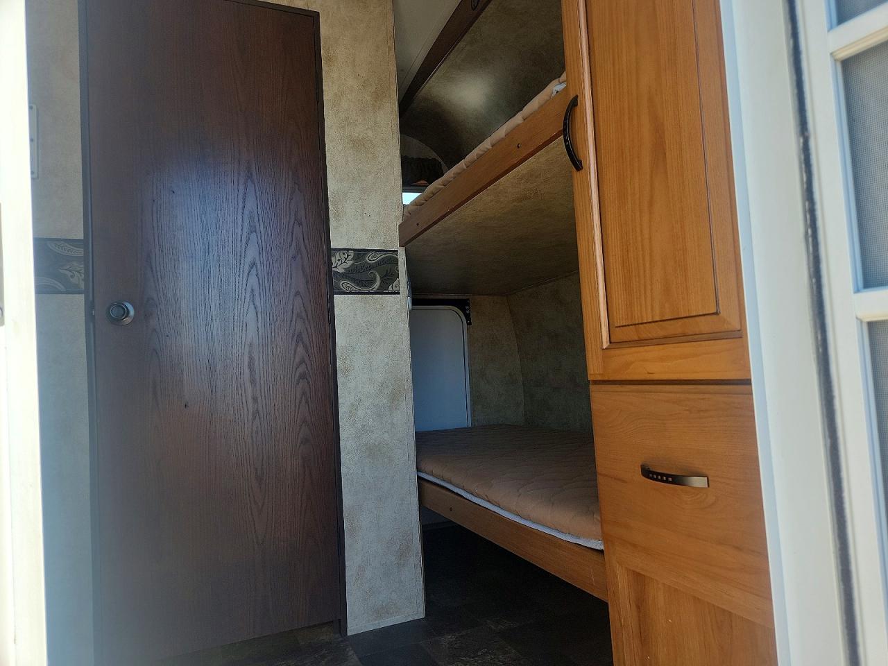 2013 Keystone Outback Camper
