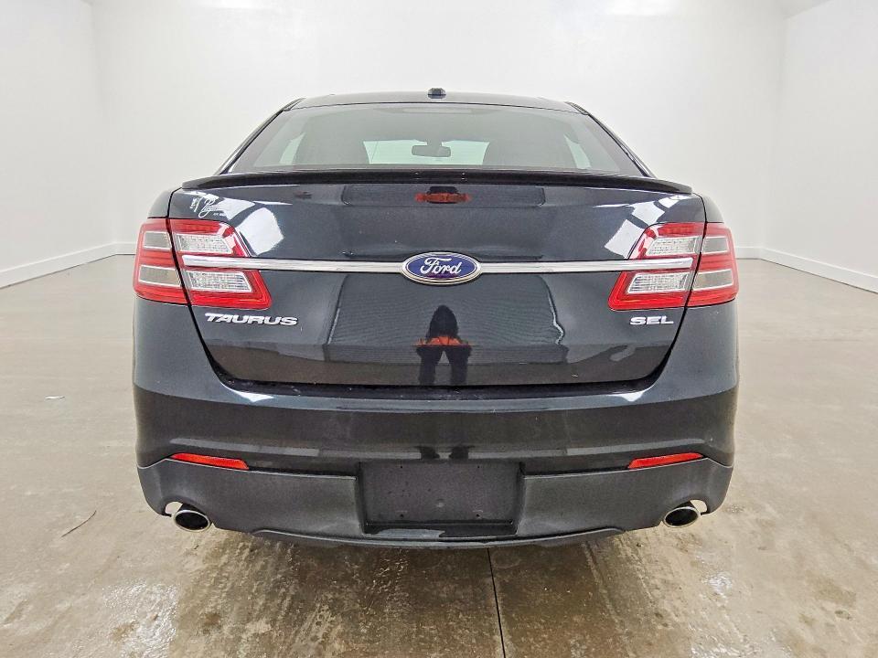 2014 Ford Taurus sel