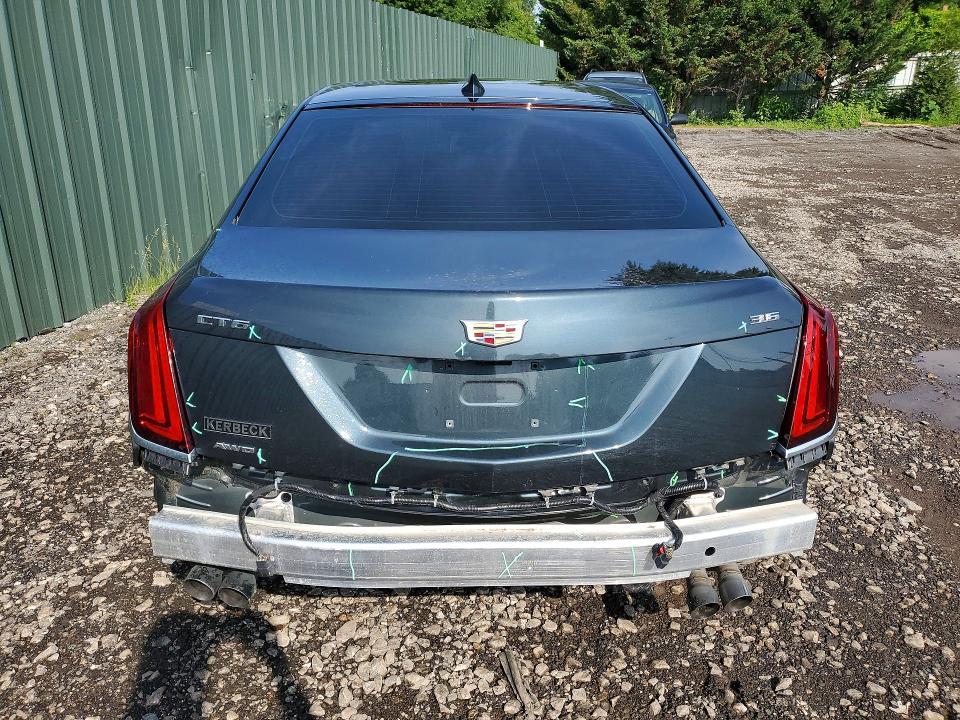 2018 Cadillac CT6 Luxury