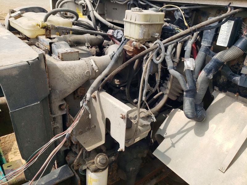 2009 Freightliner MT45 Chassis Delivery Truck