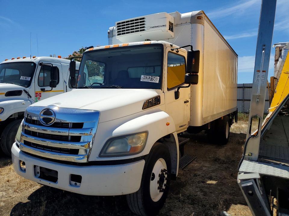 2011 Hino 258 268