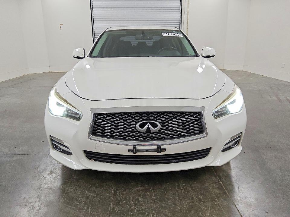 2016 Infiniti Q50 3.0t Premium