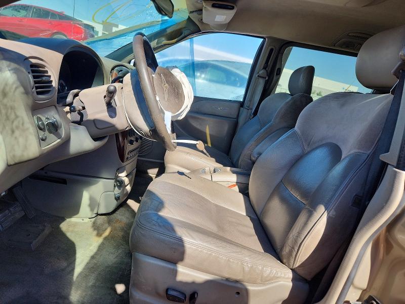 2002 Chrysler Town & Country Limited
