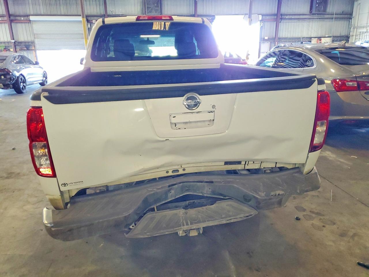 2015 Nissan Frontier S