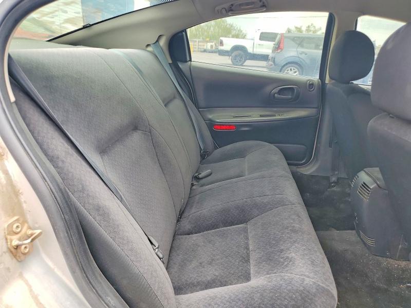 2004 Dodge Intrepid se