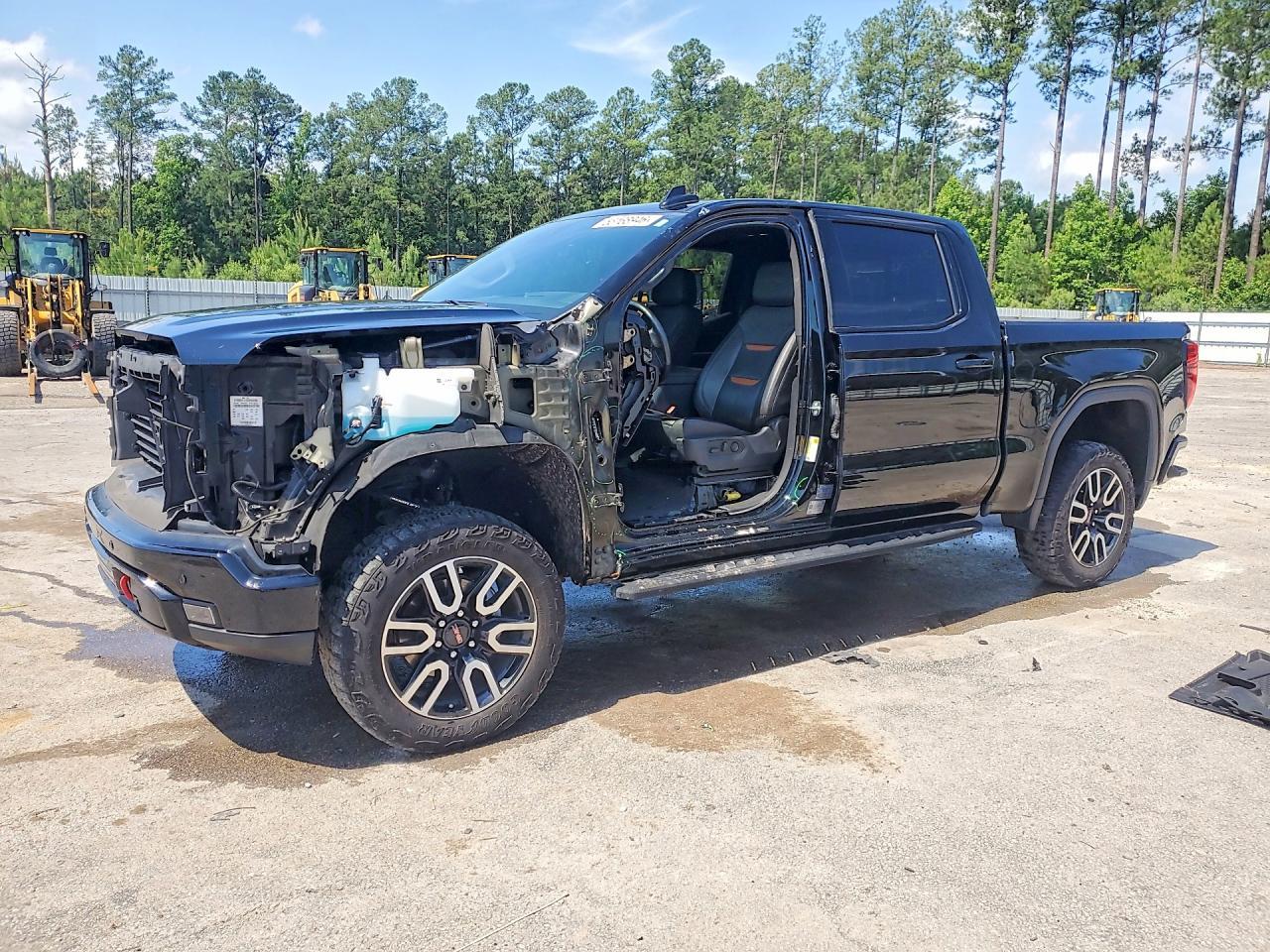 2023 GMC Sierra K1500 AT4