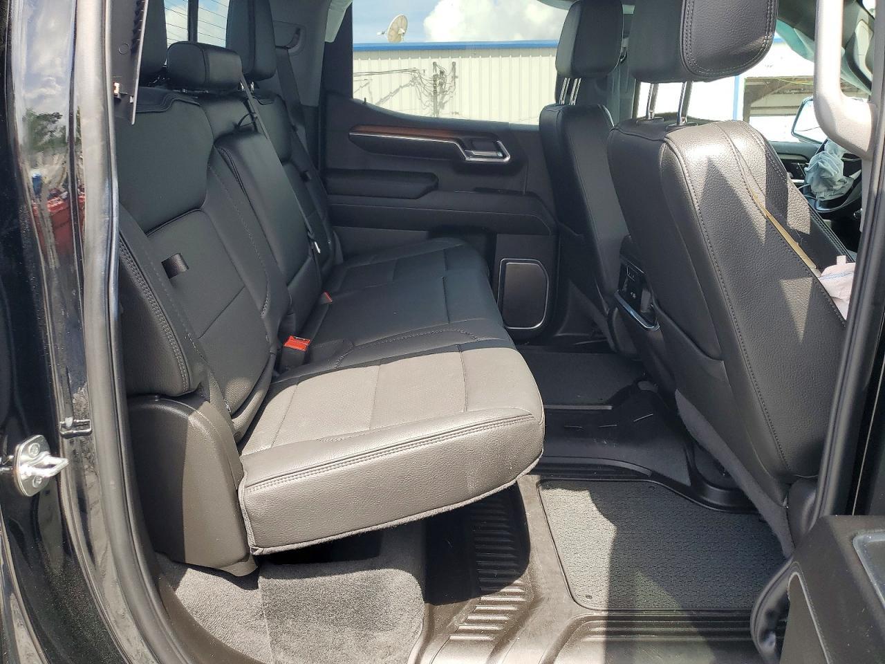 2025 GMC Sierra K1500 Denali