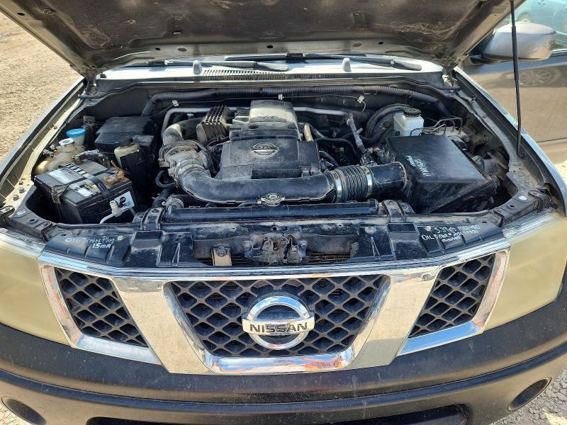 2005 Nissan Frontier SE