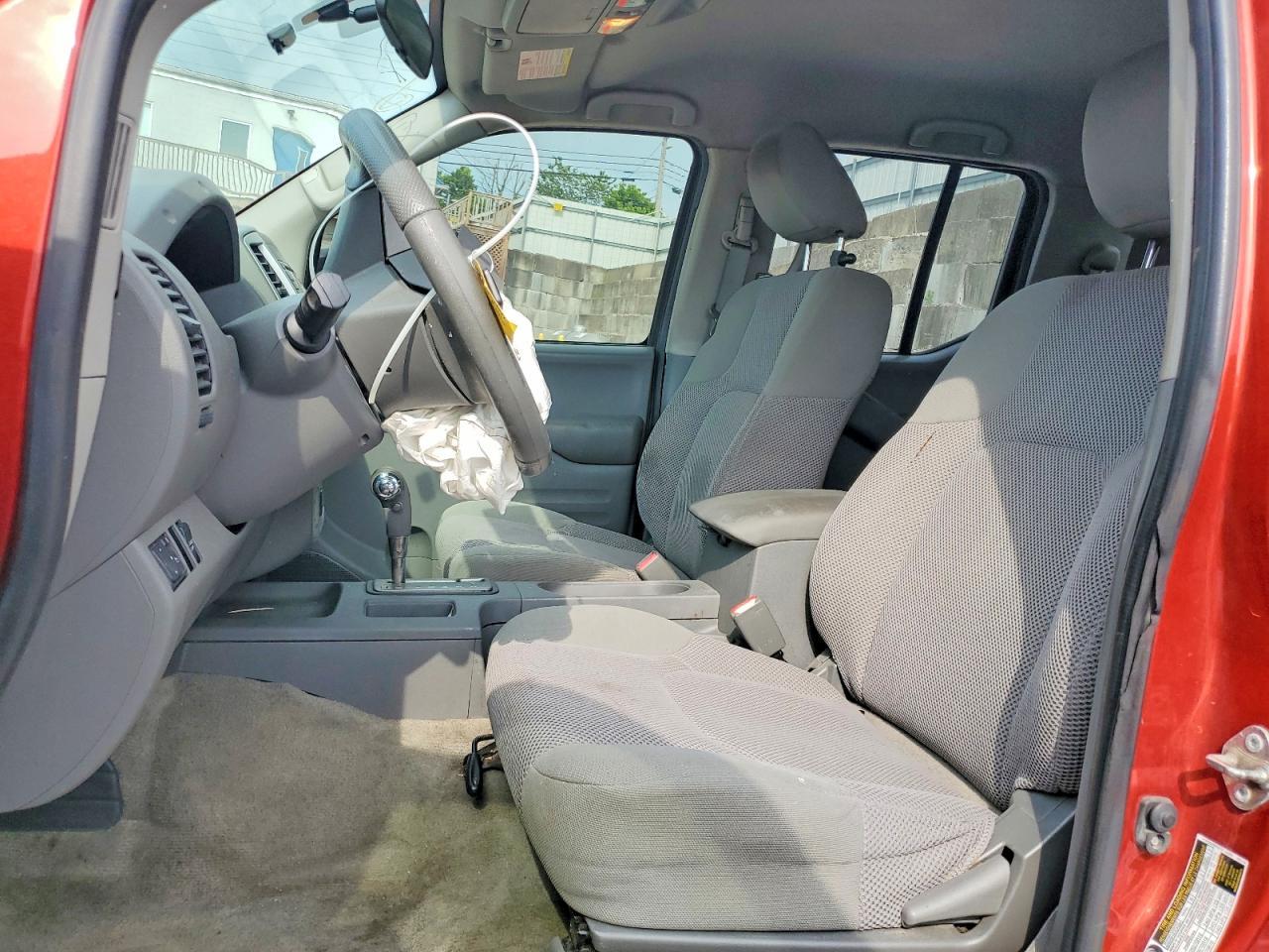 2018 Nissan Frontier SV
