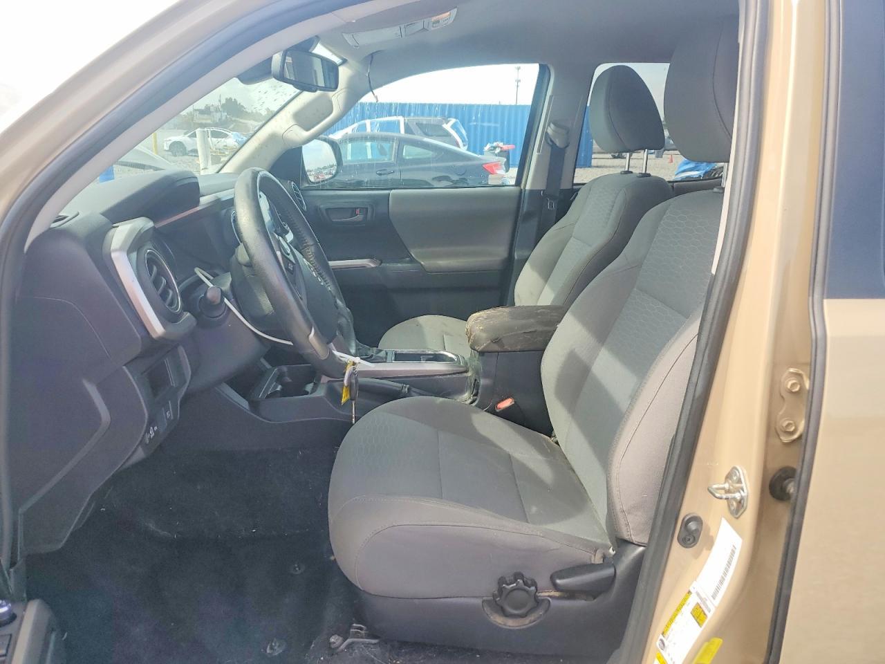 2018 Toyota Tacoma SR5 V6