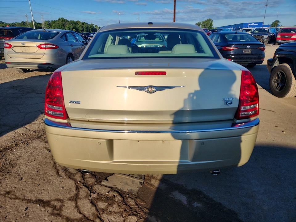 2010 Chrysler 300c