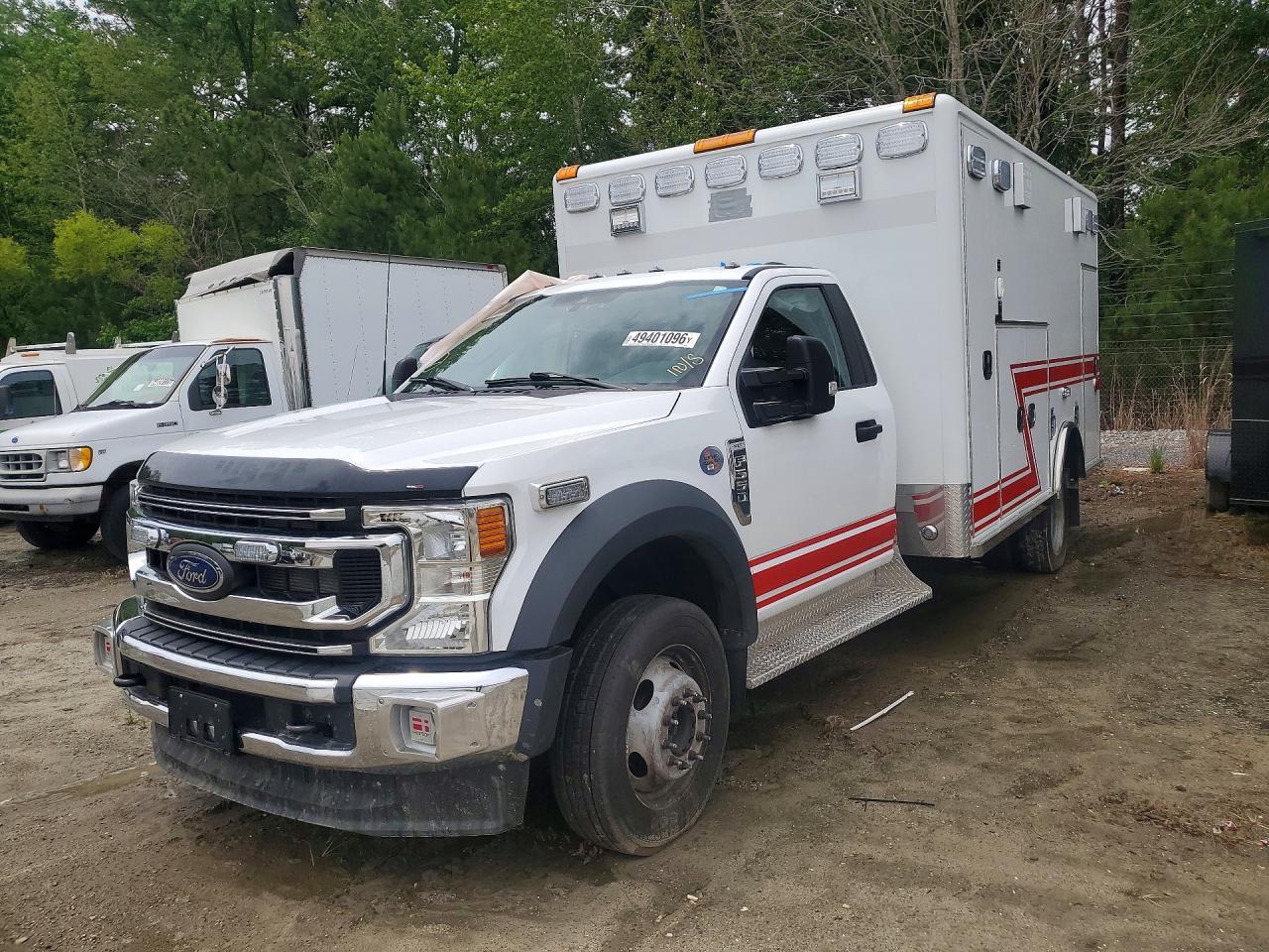 2022 Ford F550 Super-Ambulance