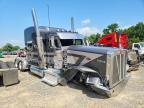 2020 Peterbilt 389 Semi Truck