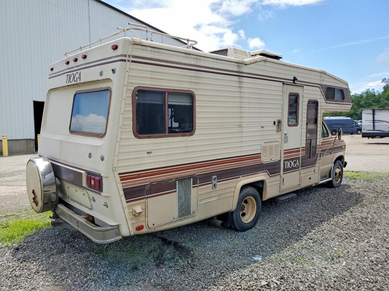1985 Fleetwood Tioga RV