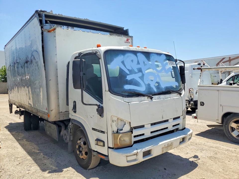 2011 Isuzu NPR