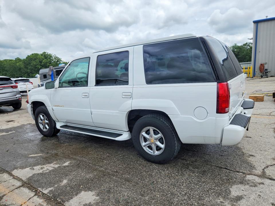 2000 Cadillac Escalade