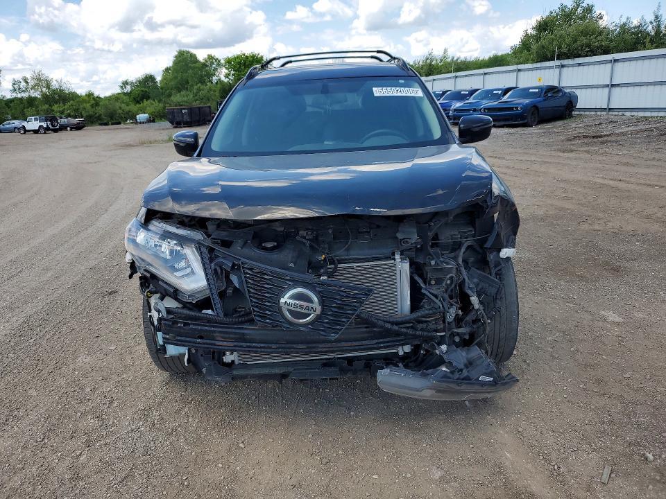 2018 Nissan Rogue sv