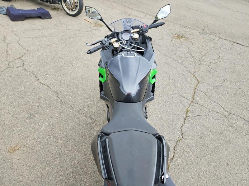2023 Kawasaki Ninja 400