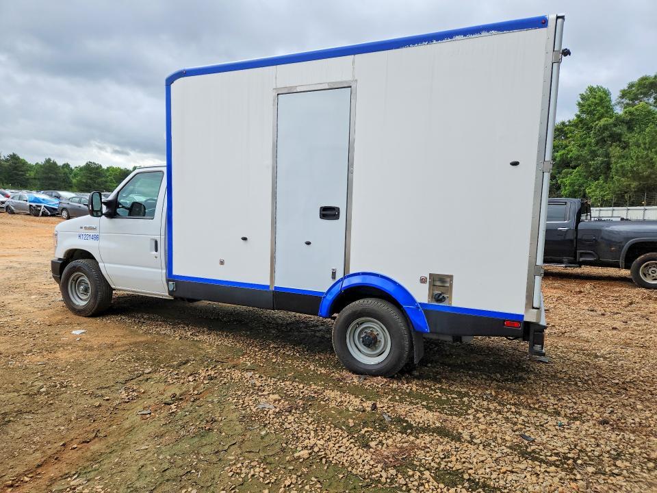 2024 Ford E350 Refrigerated BOX Truck
