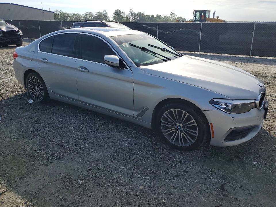 2019 BMW 530 xi