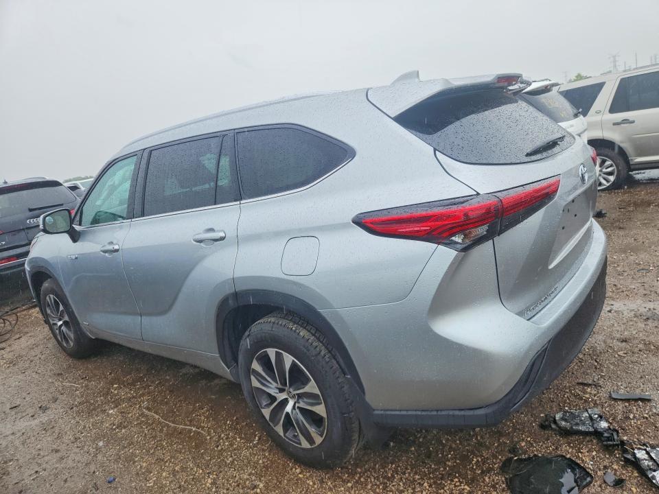 2021 Toyota Highlander Hybrid xle