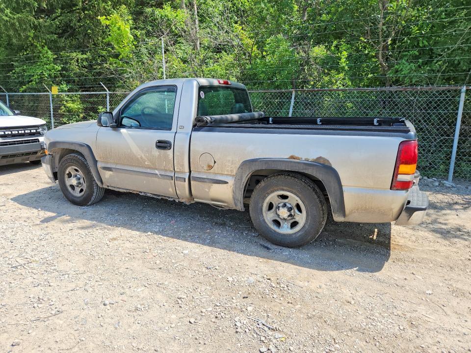 2002 Chevrolet Silverado C1500