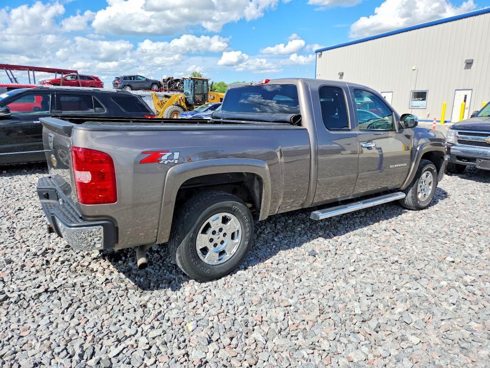 2011 Chevrolet Silverado K1500 lt