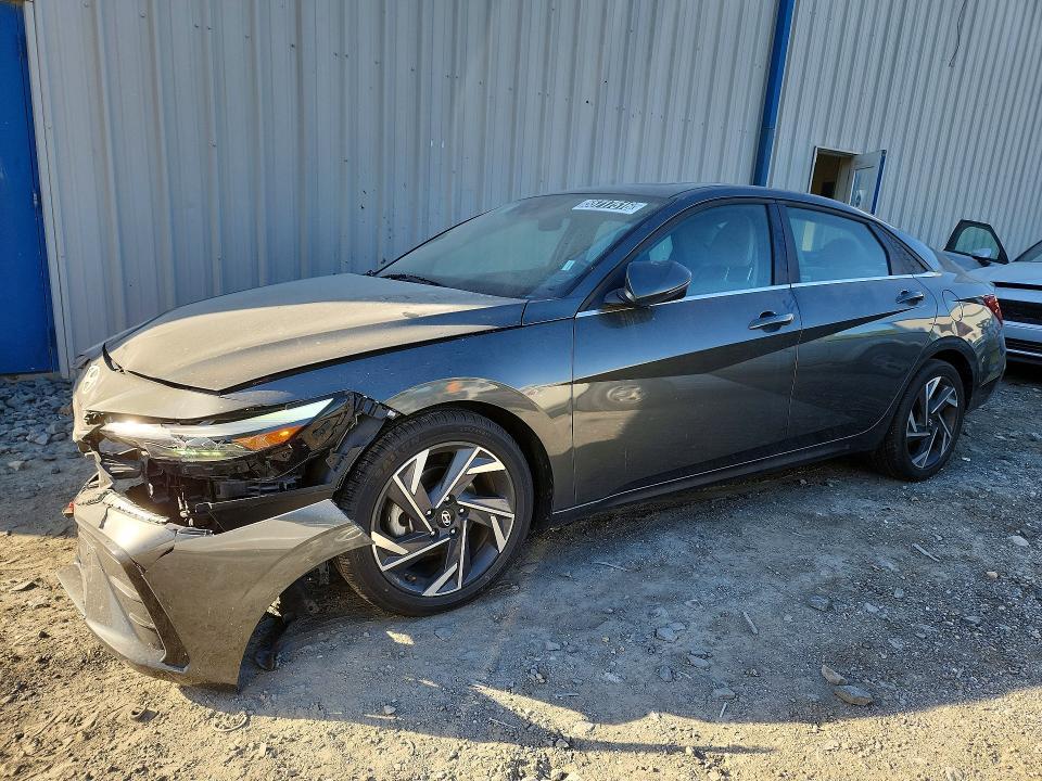 2024 Hyundai Elantra Limited