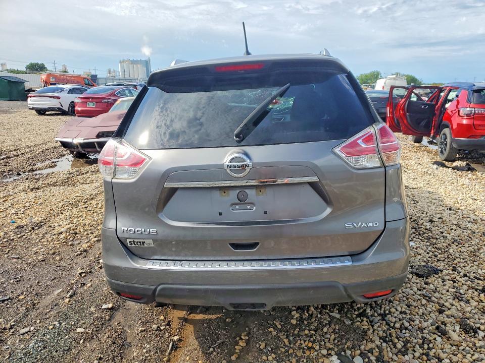 2015 Nissan Rogue sv