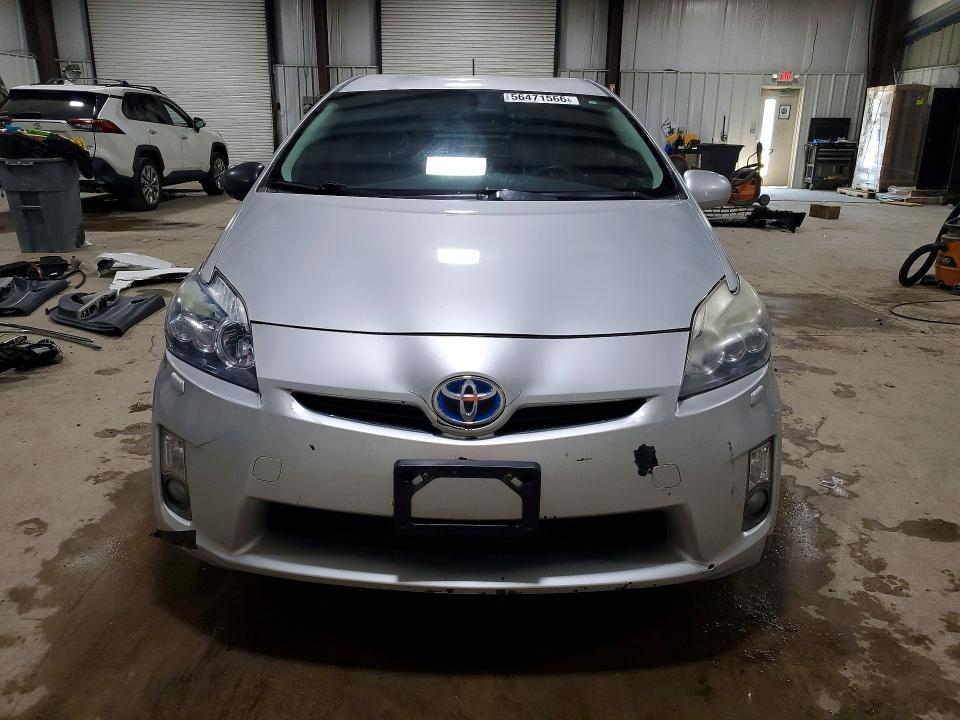 2010 Toyota Prius v