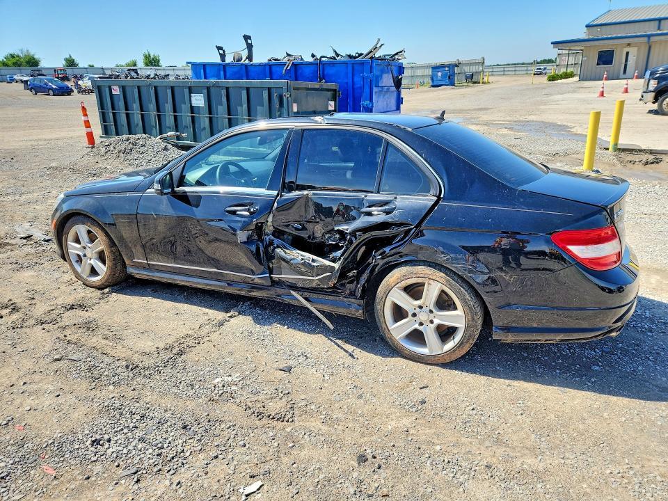 2011 Mercedes-Benz C300