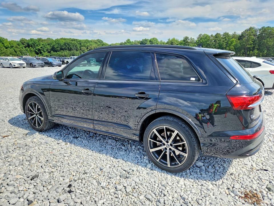2020 Audi Q7 Premium Plus
