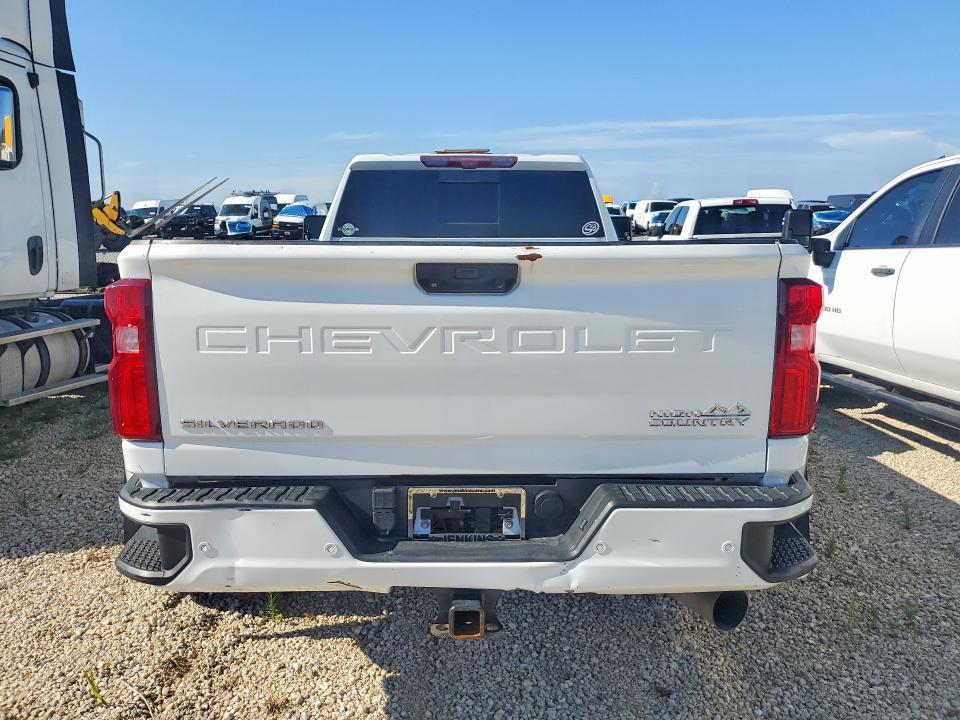 2021 Chevrolet Silverado K3500 High Country